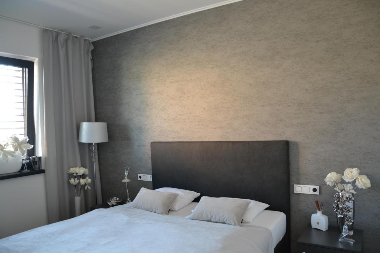 Apartmany U Polanskych Bulhary Buitenkant foto